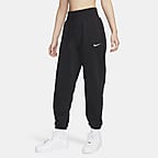【NIKE】 ★人気★ Sportwear LOGO Pants スタイルUPパンツ Amazon.co.jp: NIKE Sportswear Men's Jogger Pants (XS, Black